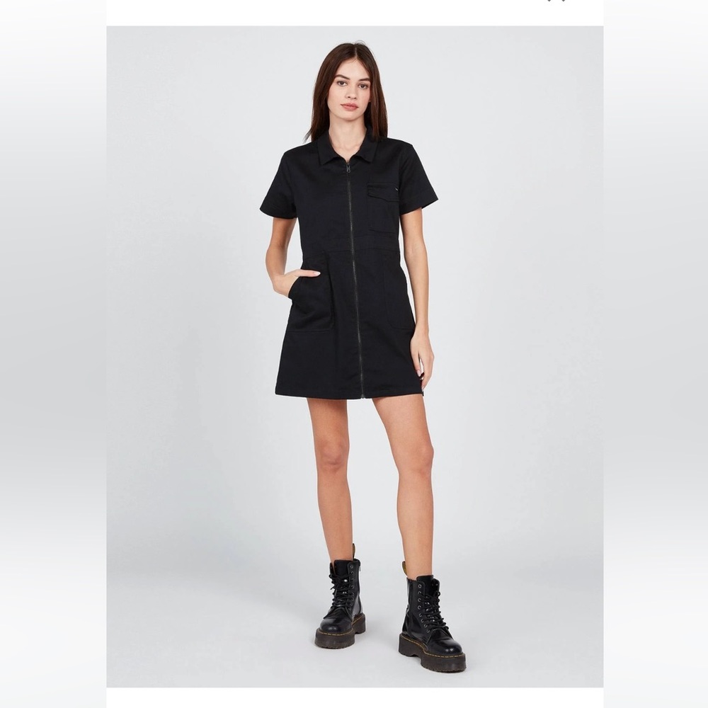 Volcom Frochickie Utility Dress Size Small